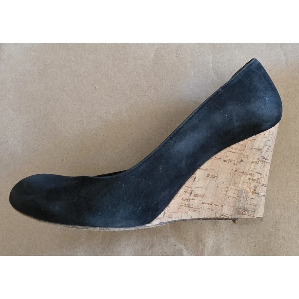 Stuart Weitzman step out