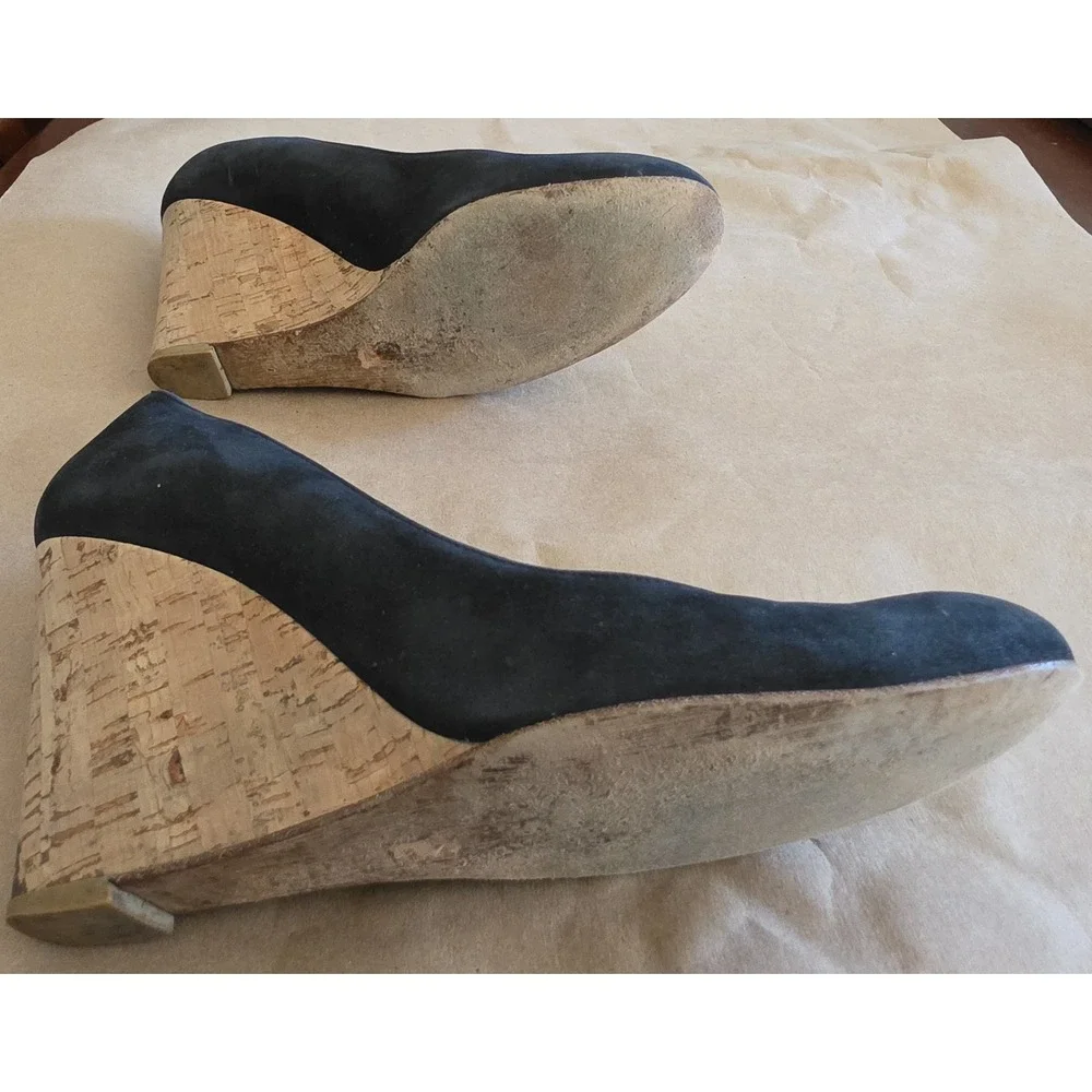 Stuart Weitzman step out
