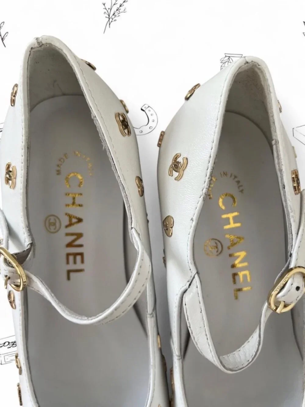 CHANEL size 38