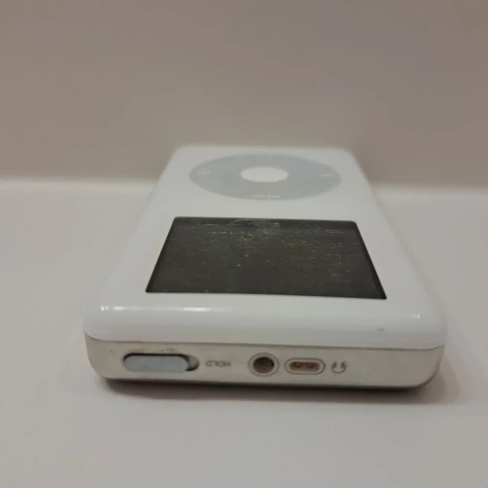 Apple us small headphones