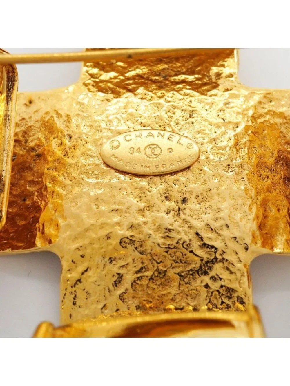 CHANEL brooch vintage