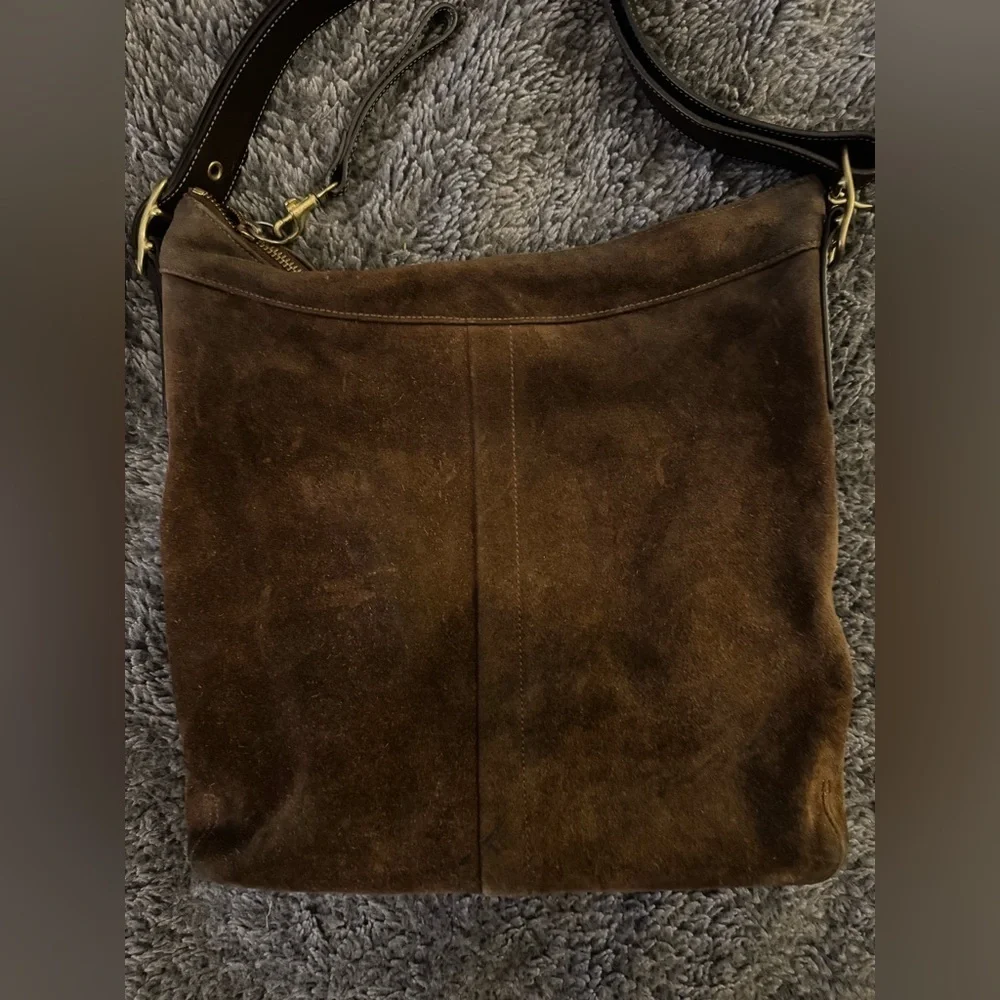 Coach elegant brown