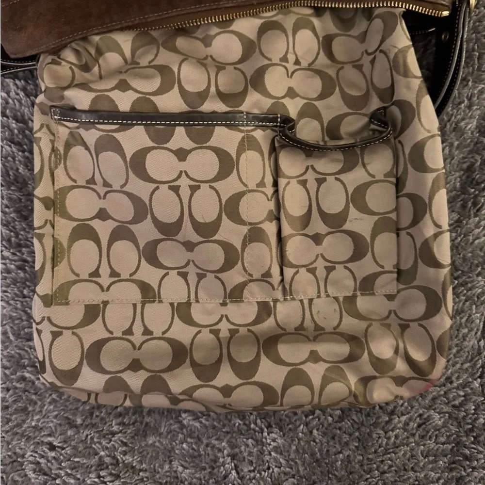 Coach elegant brown