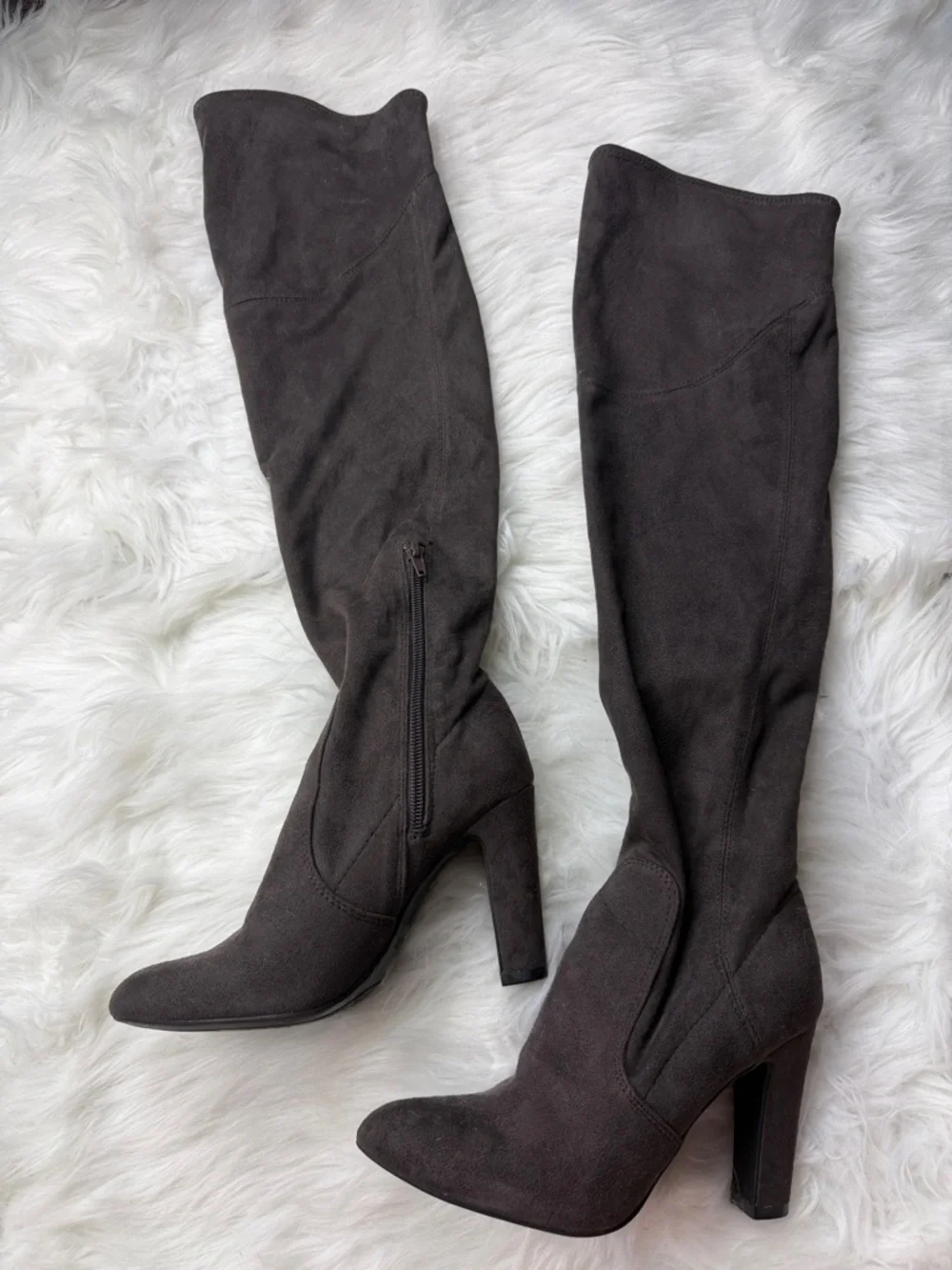 Unisa brown suede