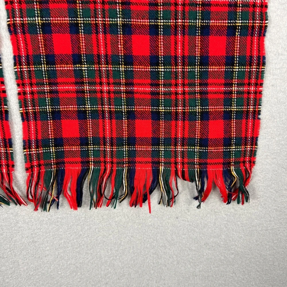 VTG Pendleton Tartan Plaid Wool Scarf Red Green Black‎ Fringe 1970s Made in USA