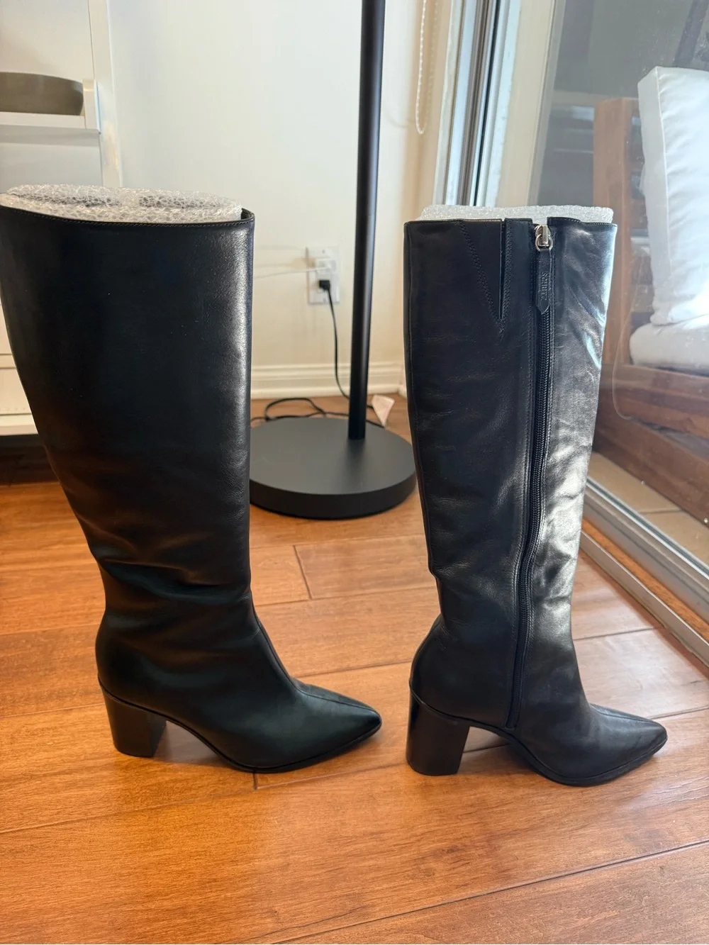 SCHUTZ excellent worn