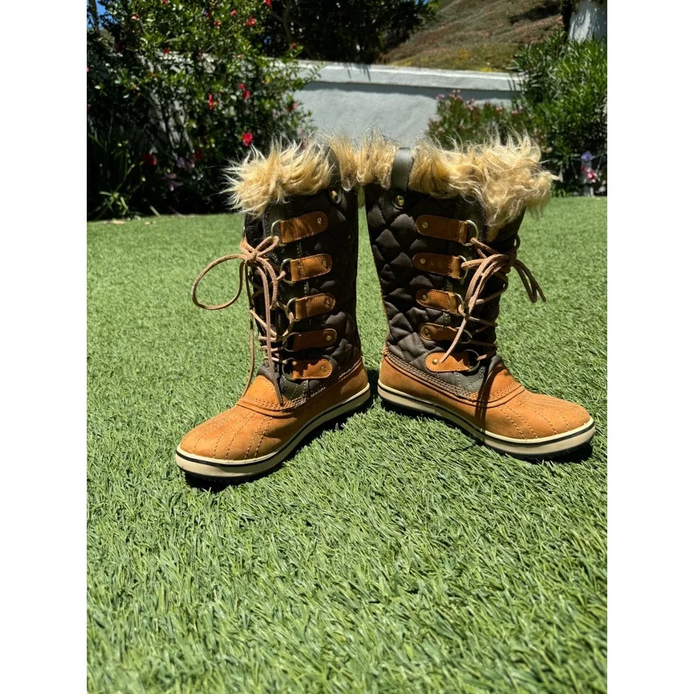 Sorel women tofino