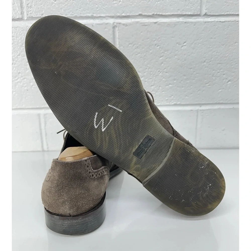 Tommy Bahama excellent used