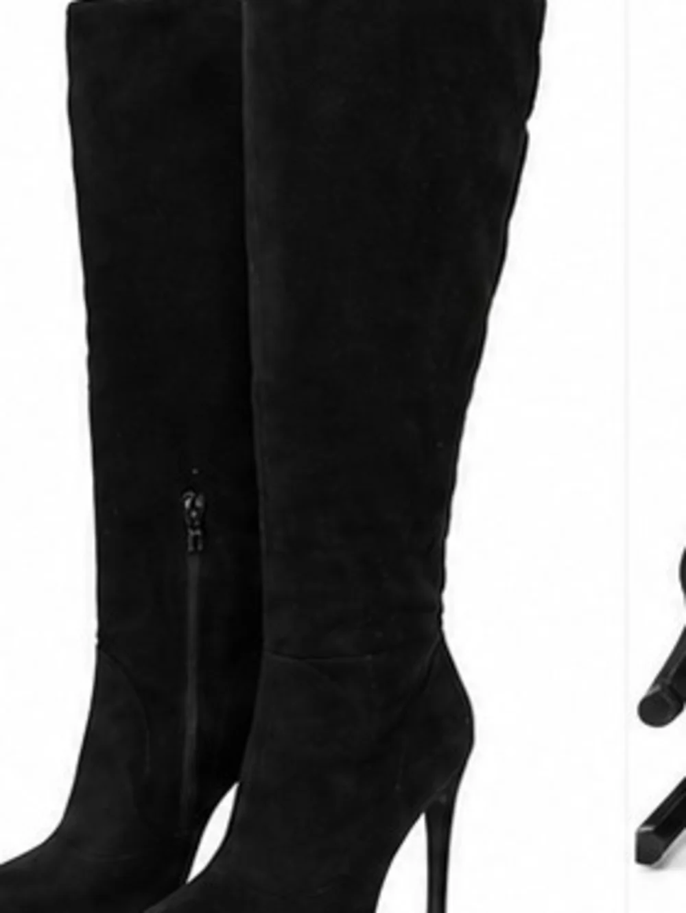 VENUS black knee