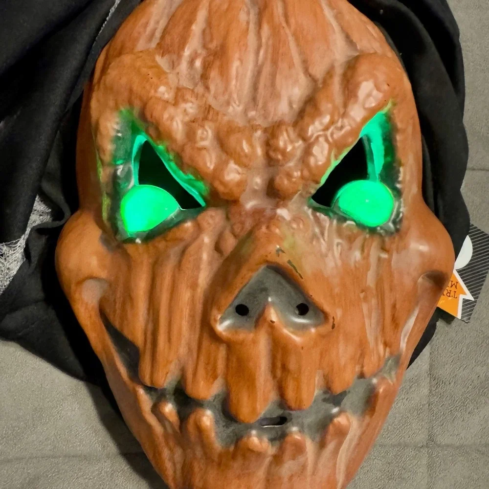 N/A halloween mask