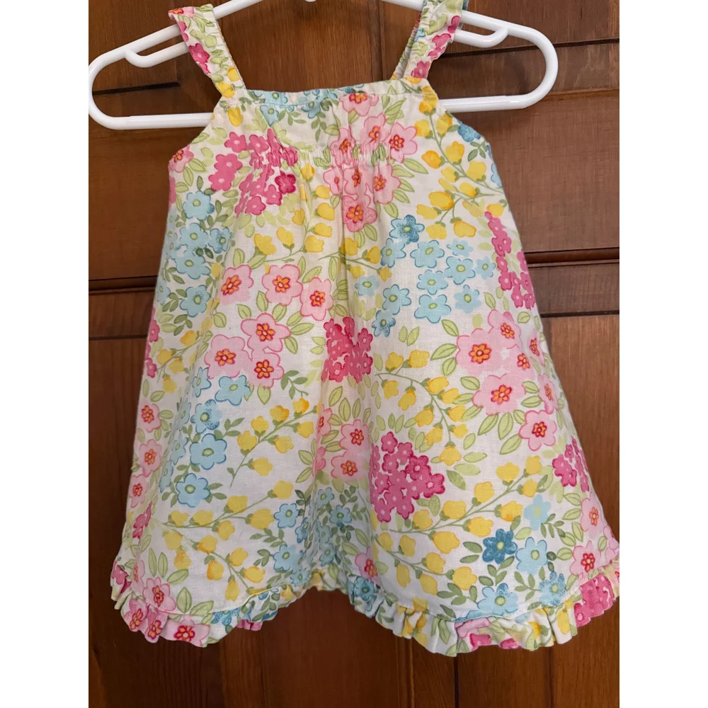 GAP baby linen