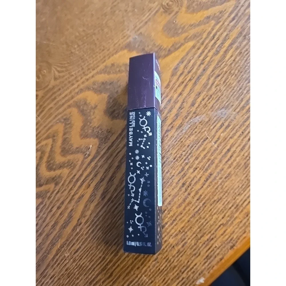 Maybelline super stay