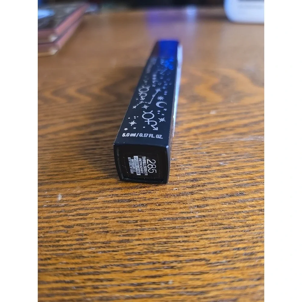 Maybelline super stay