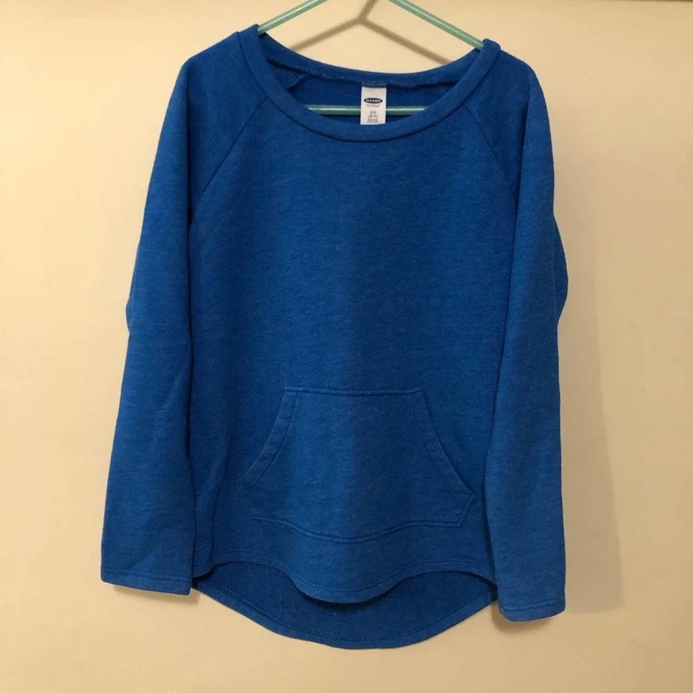 Old Navy Pullover Sweatshirt. Kids‎ Size 6-7