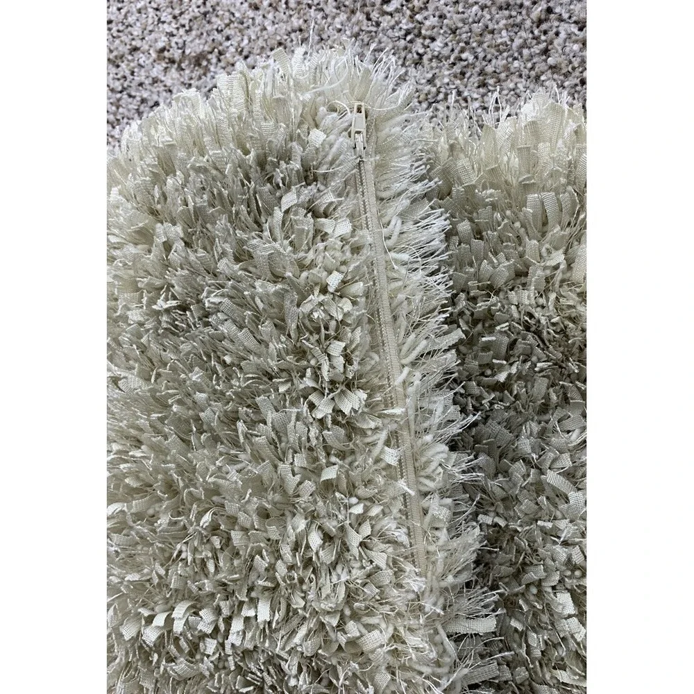 Loloi beige throw