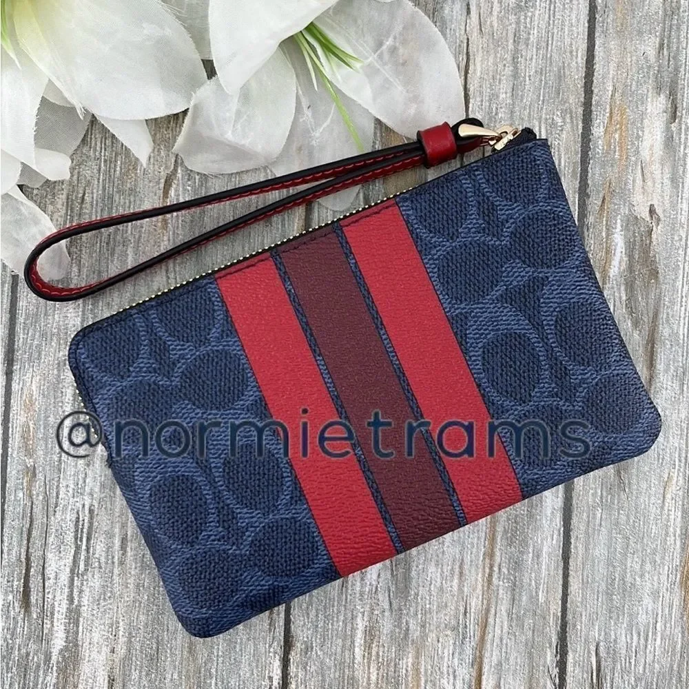 Coach signature coated