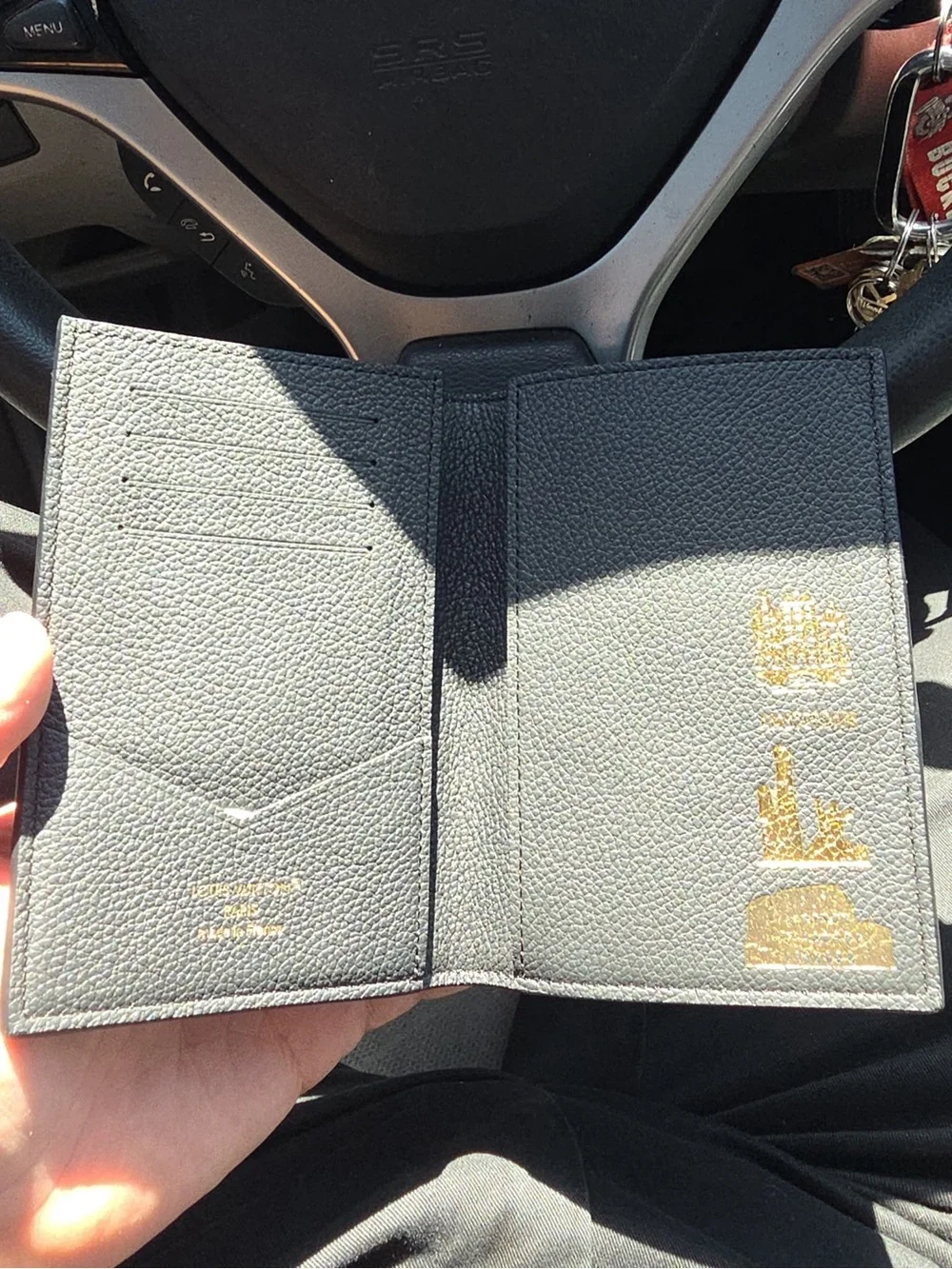 Louis Vuitton compact louis