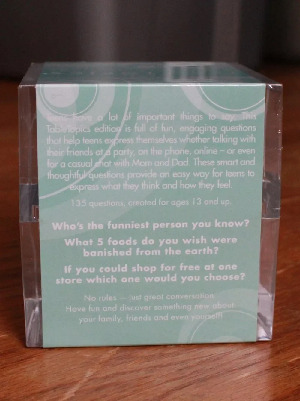 TableTopics mint green