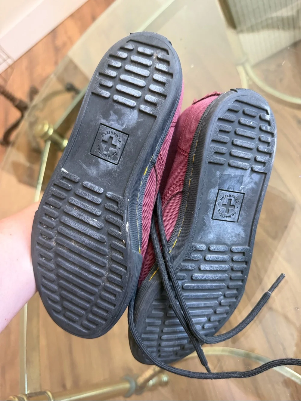 Dr. Martens slim canvas