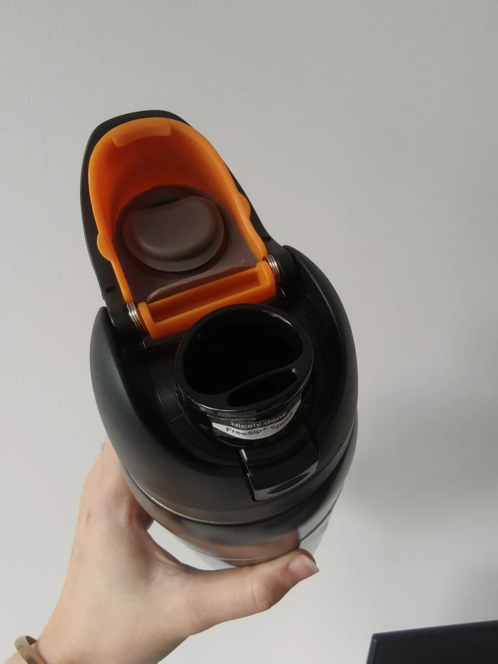 owala insulated water