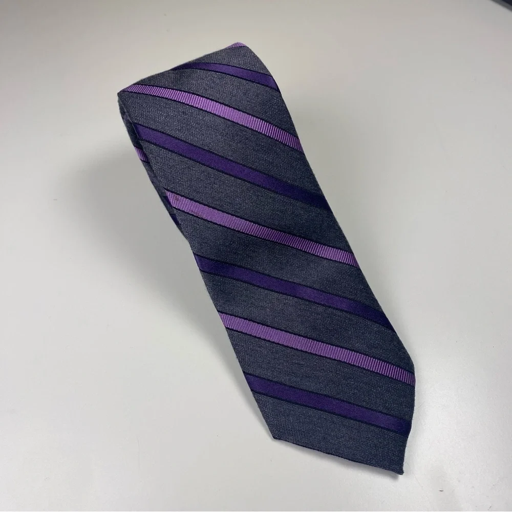 Club‎ Room Silk Blend Gray Purple Striped Tie