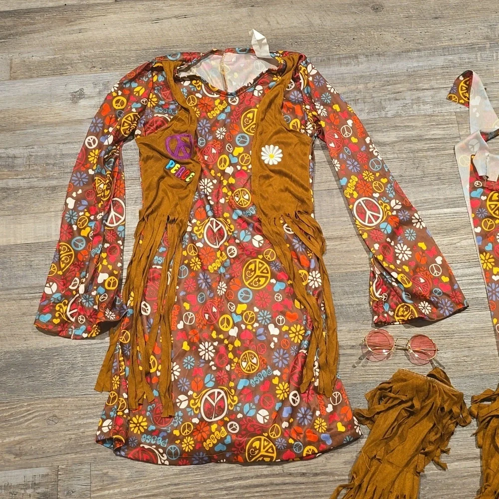 Halloween hippie costume
