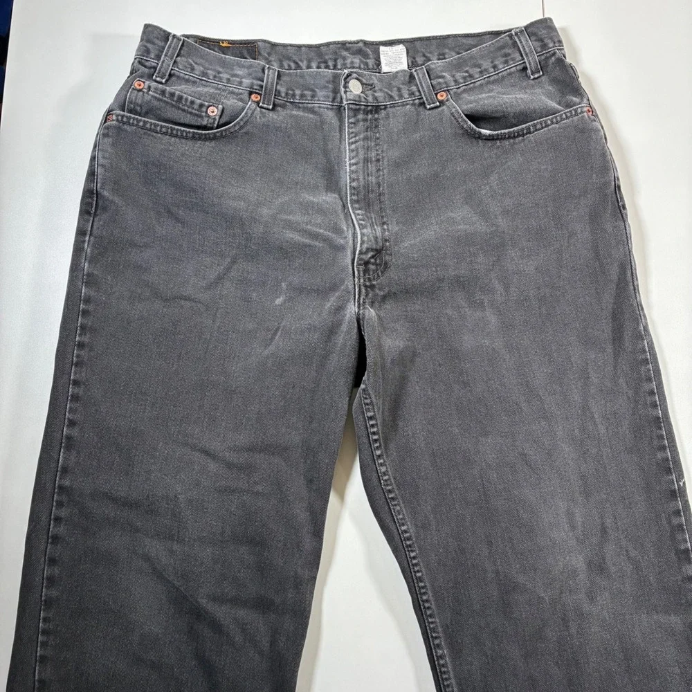 Levis levi 550