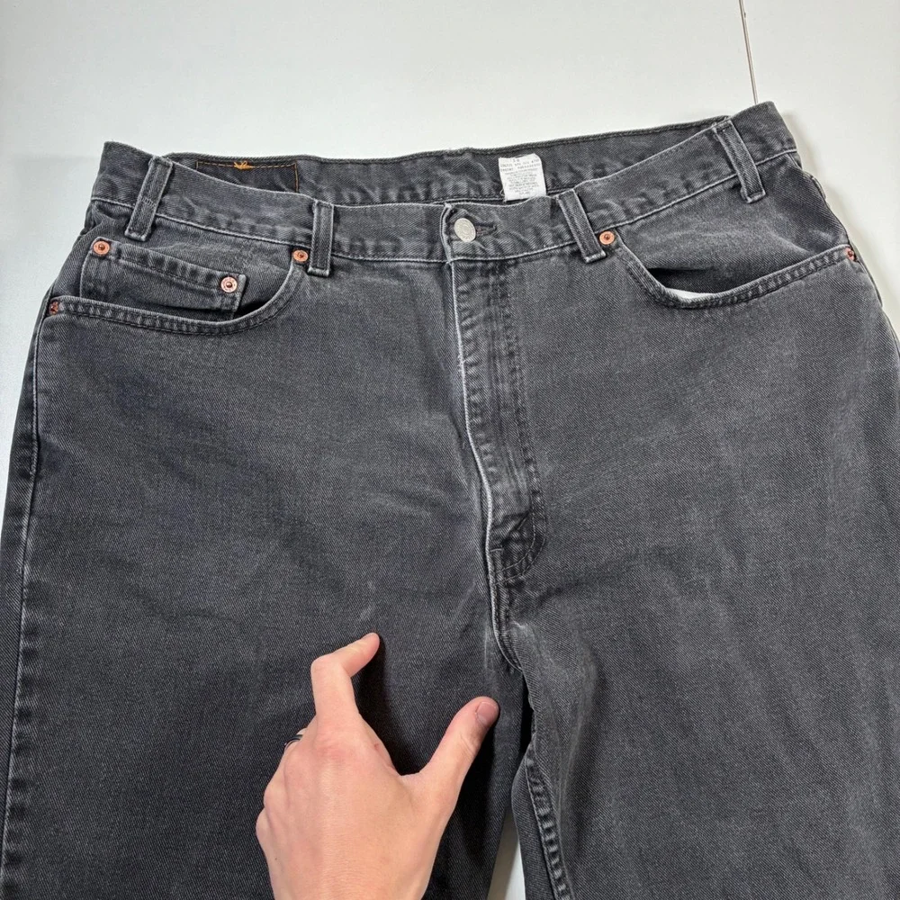 Levis levi 550