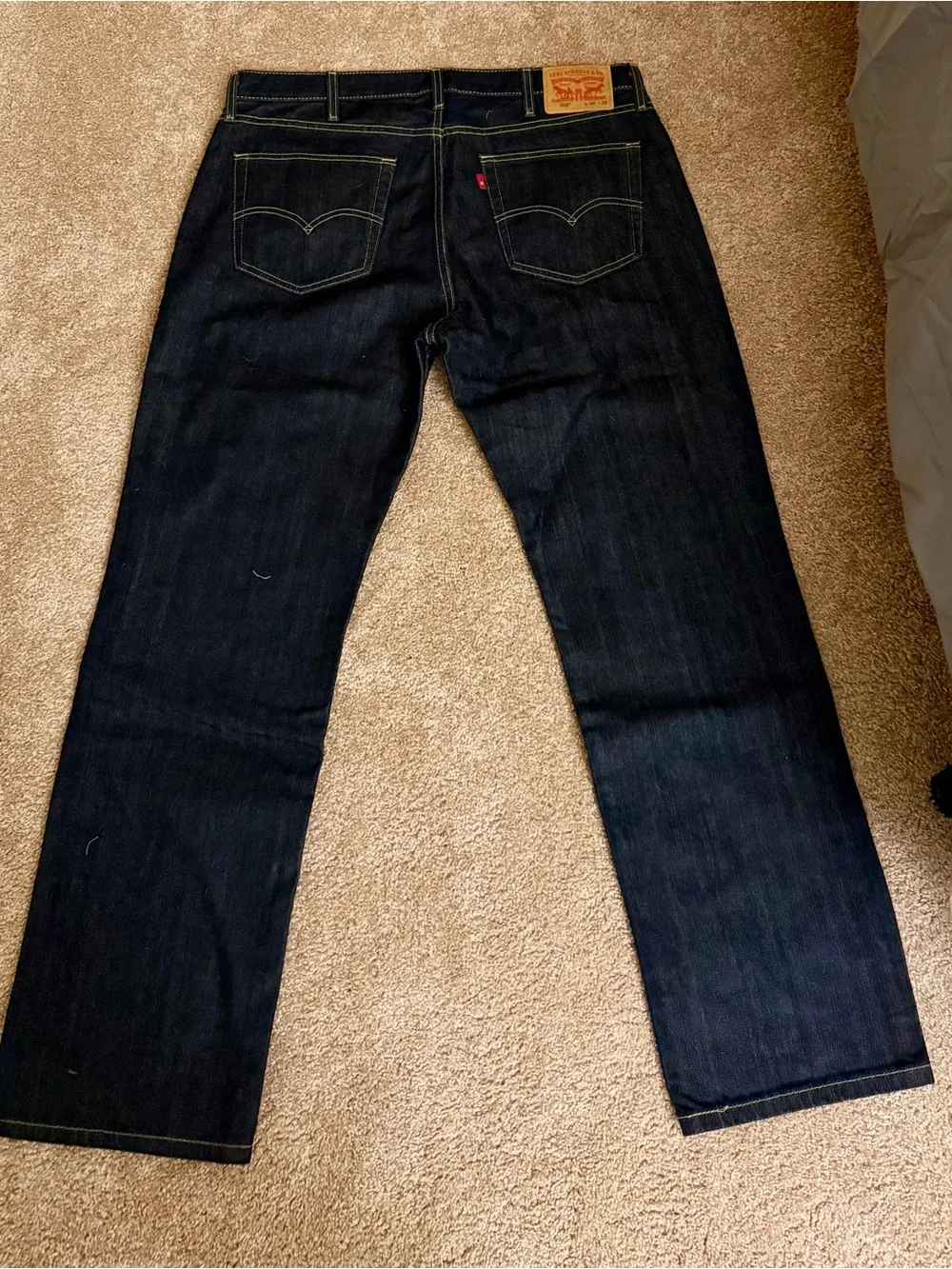 Levis straight leg