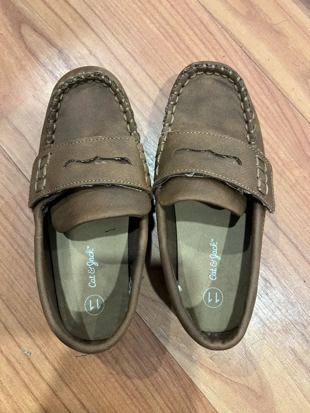 Cat & Jack brown moccasin