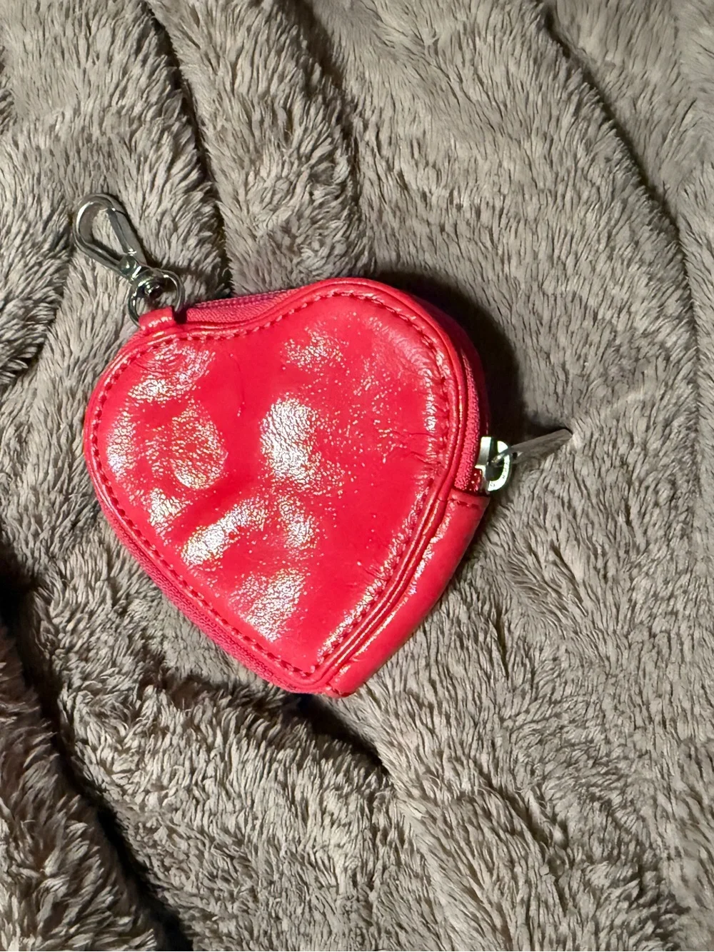 kate spade Red Heart Zip Coin Pouch