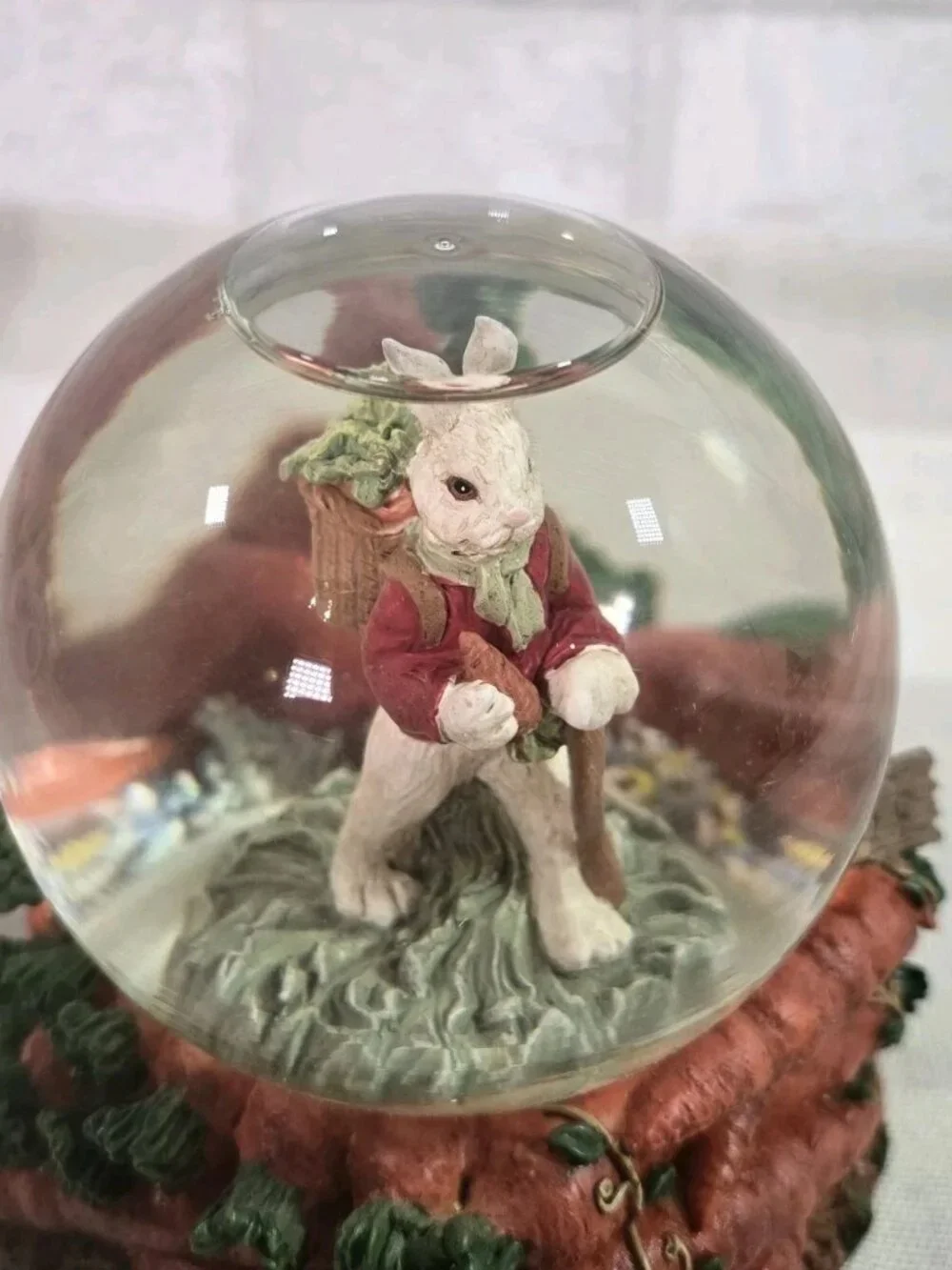 N/A easter rabbit