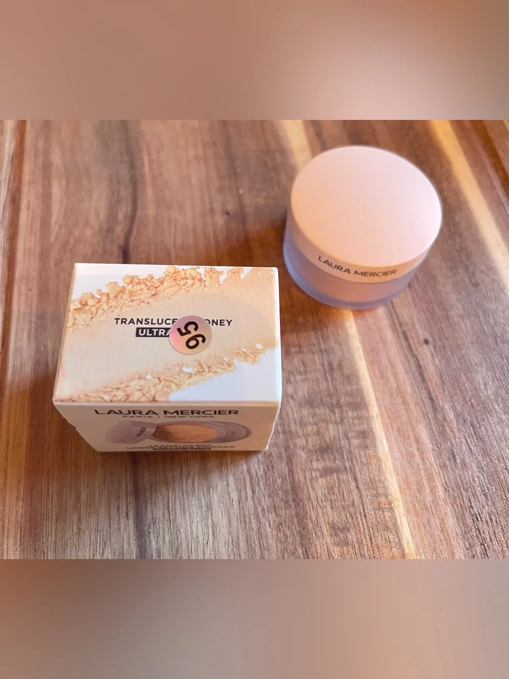 laura mercier lightweight translucent