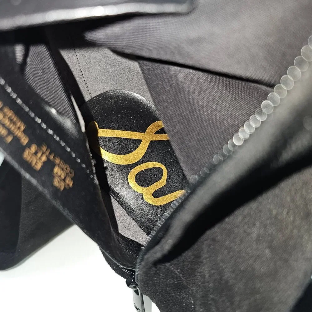 Sam Edelman sleek over