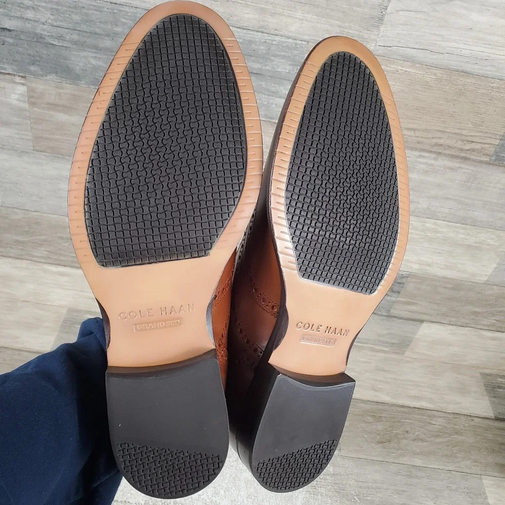 Cole Haan new without