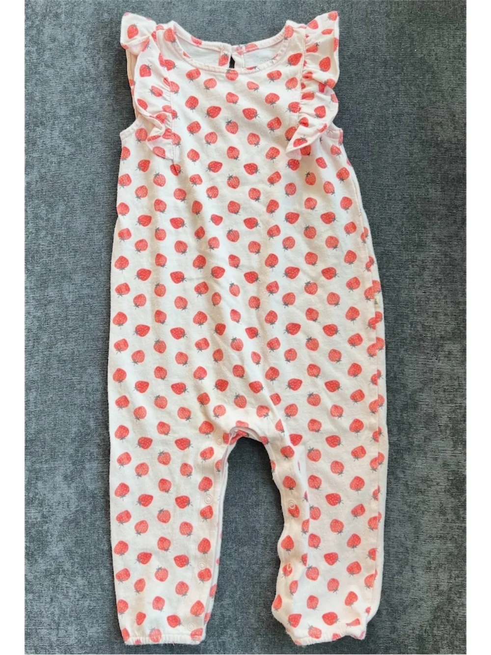 Baby Gap Girls Strawberry Print Ruffle Jumpsuit Size 12-18 Months
