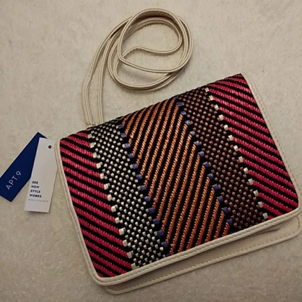 Cream & Straw Crossbody Wallet