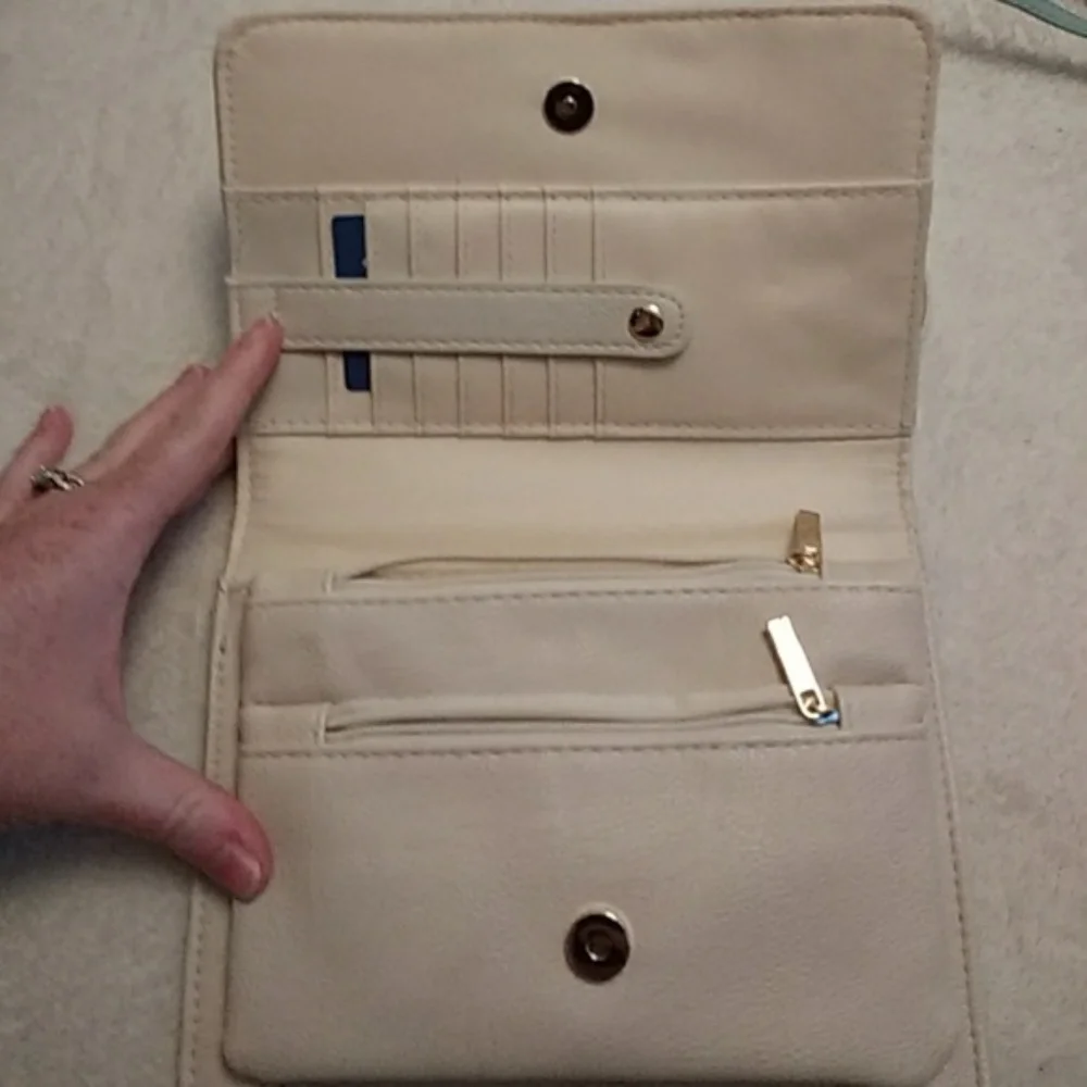 Cream & Straw Crossbody Wallet