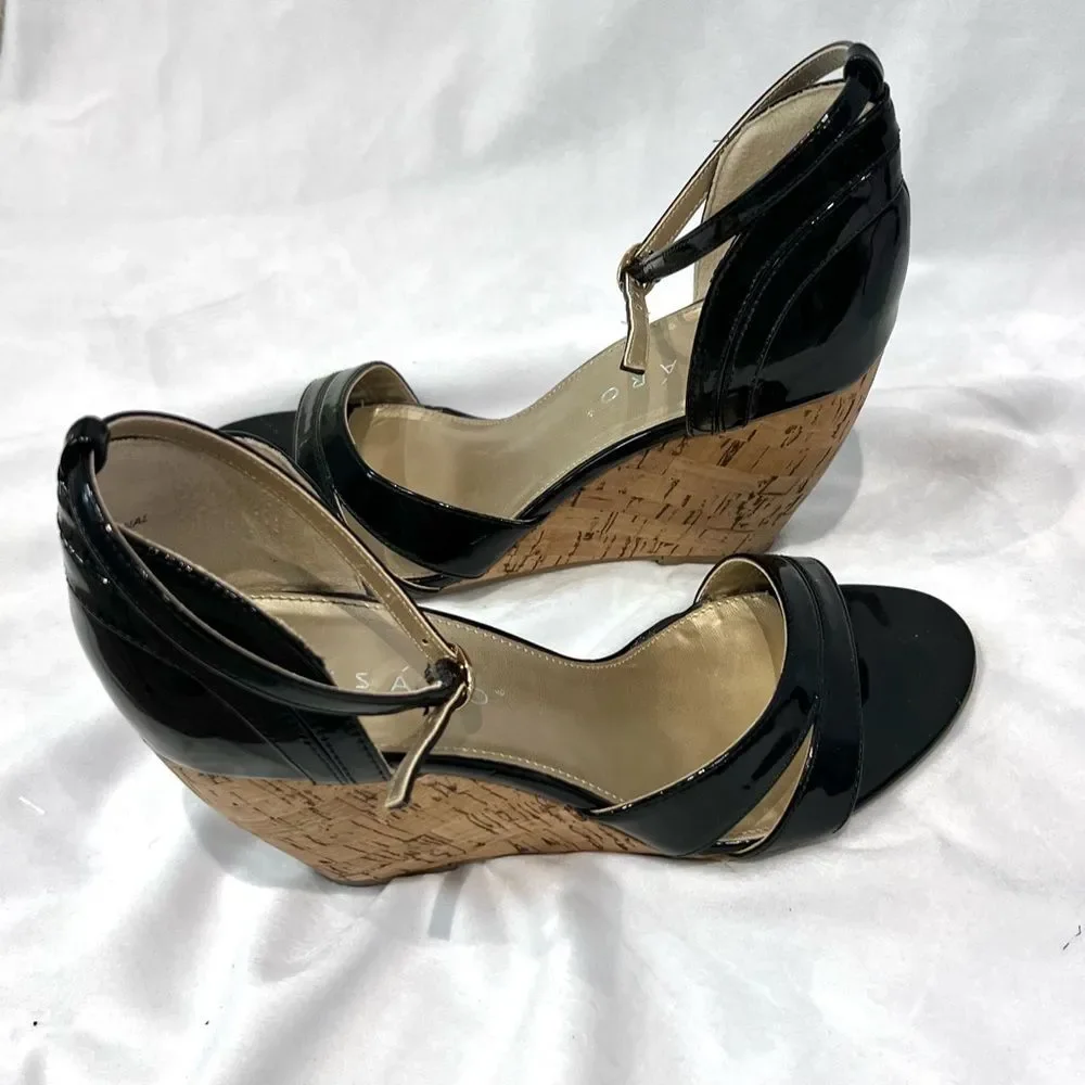 Pesaro patente leather