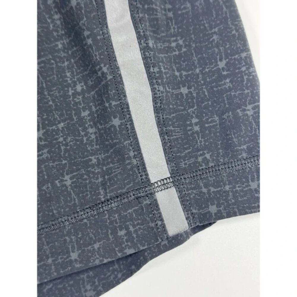 Lululemon Athletic Shorts Men Large Gray Black Lined Running Training Athleisure