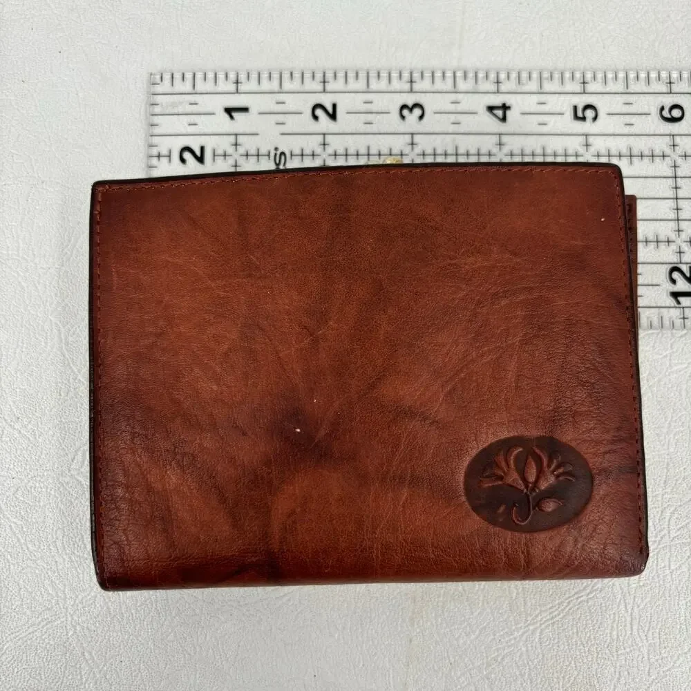 Buxton leather wallet
