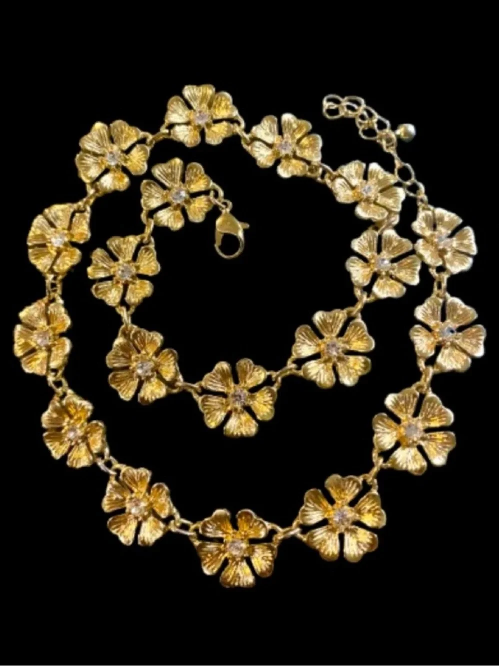 Vintage Gold Tone Dogwood Flower Link  Necklace Choker With Clear Rhinestones
