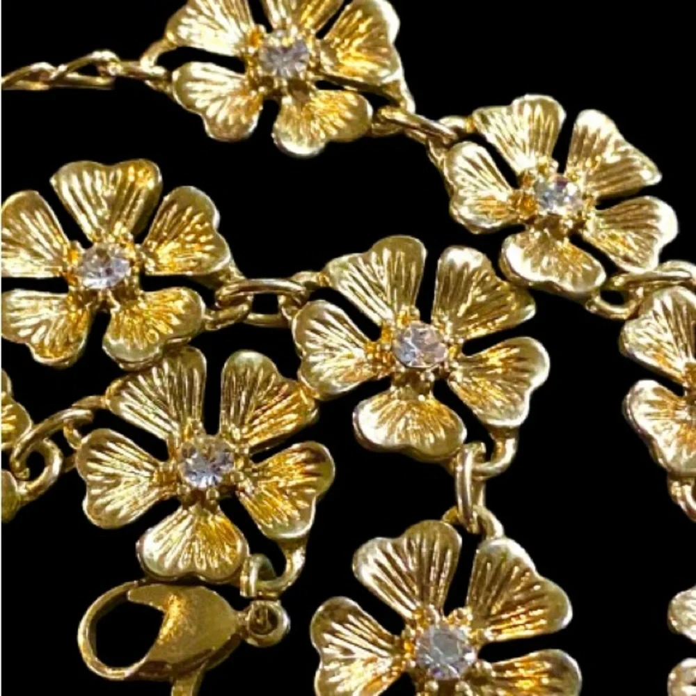 Uknown vintage gold