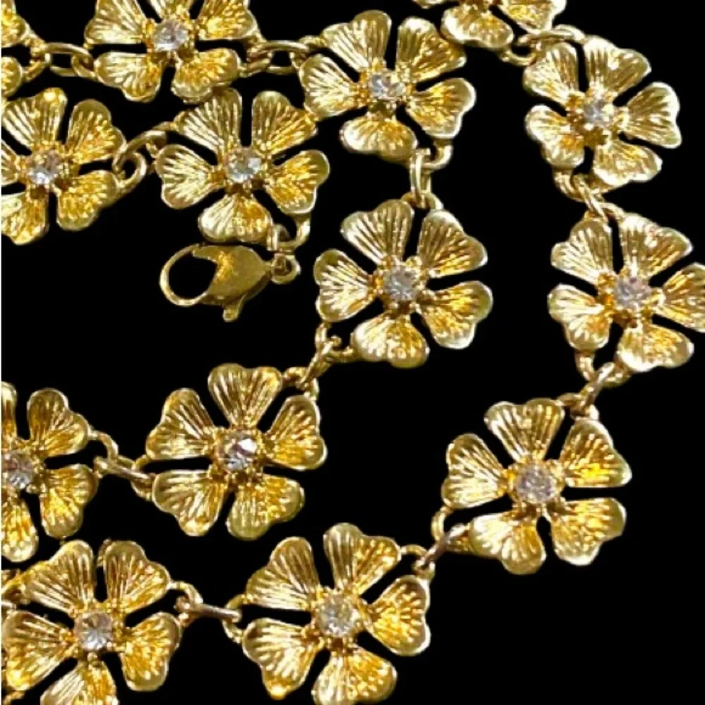 Uknown vintage gold