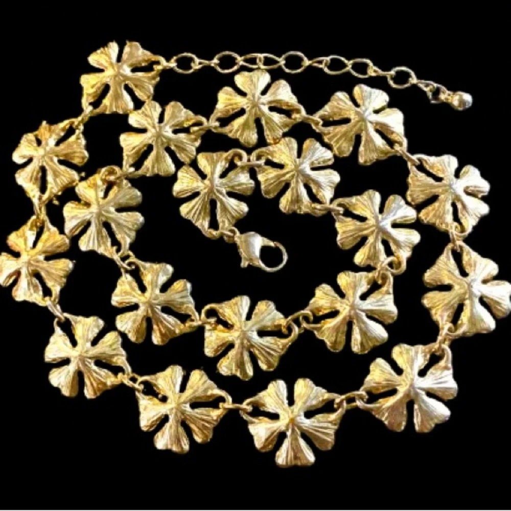 Uknown vintage gold