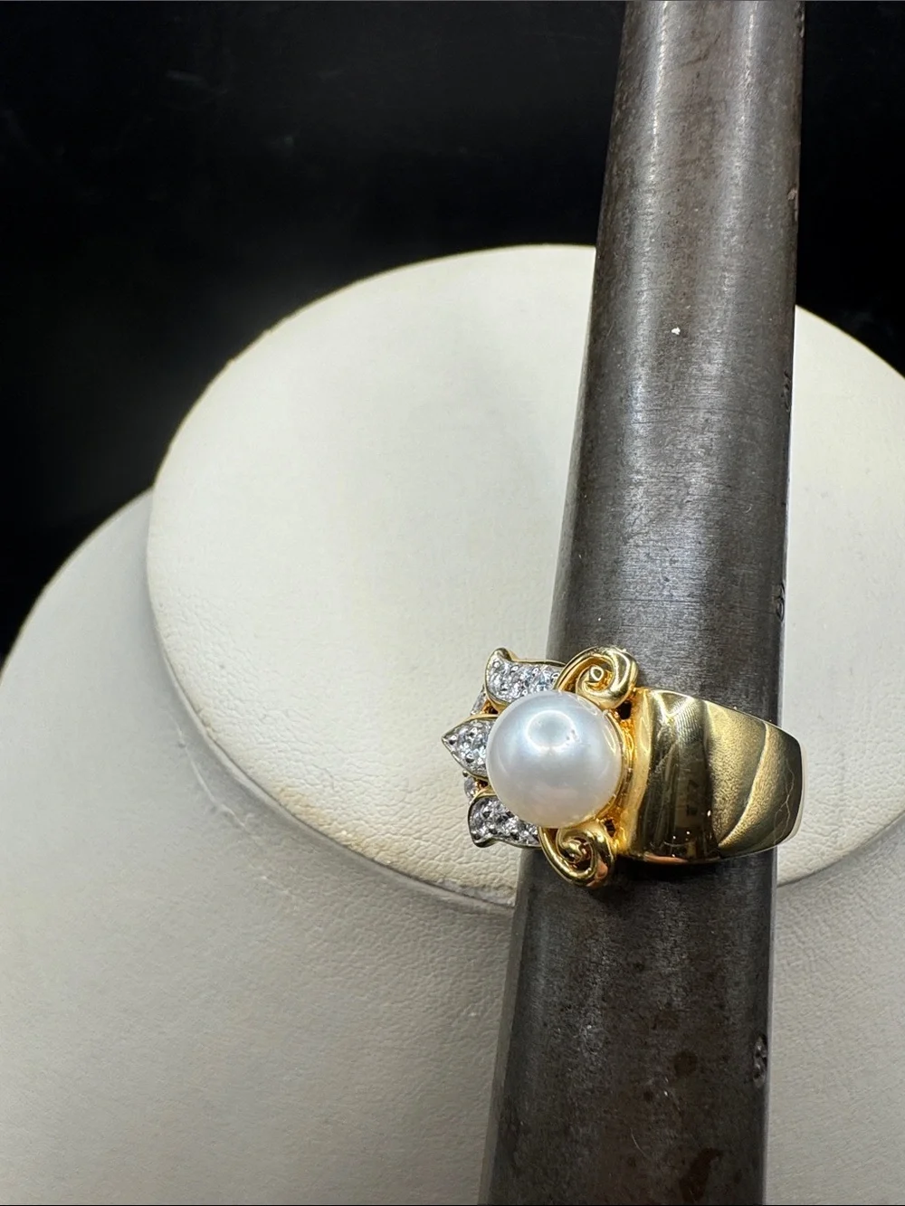 HSN Victoria Wieck Gold overlay sterling silver Real Pearl Ring Pavé Crystal sz7