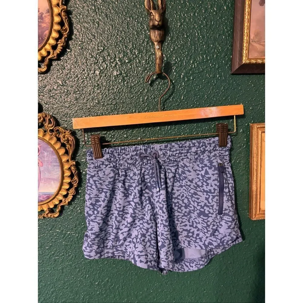 Athleta Girl Blue All Play 3” Shorts Size Medium