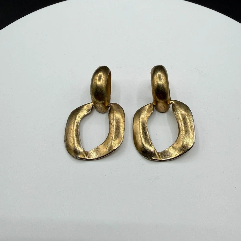 N/A bold gold
