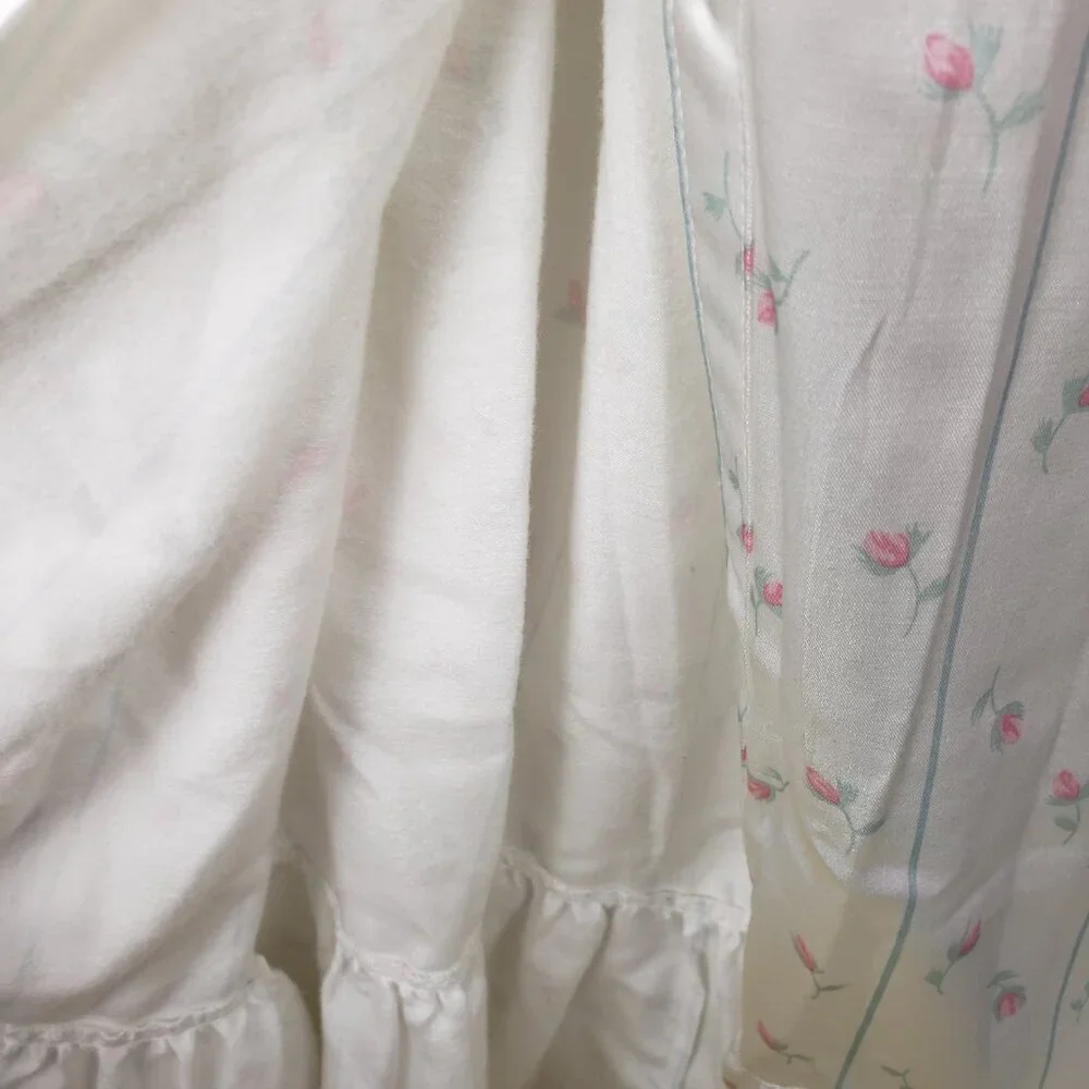 Laura Adams Long Sleeve Nightgown White Satin Modest Button Up Womens Large