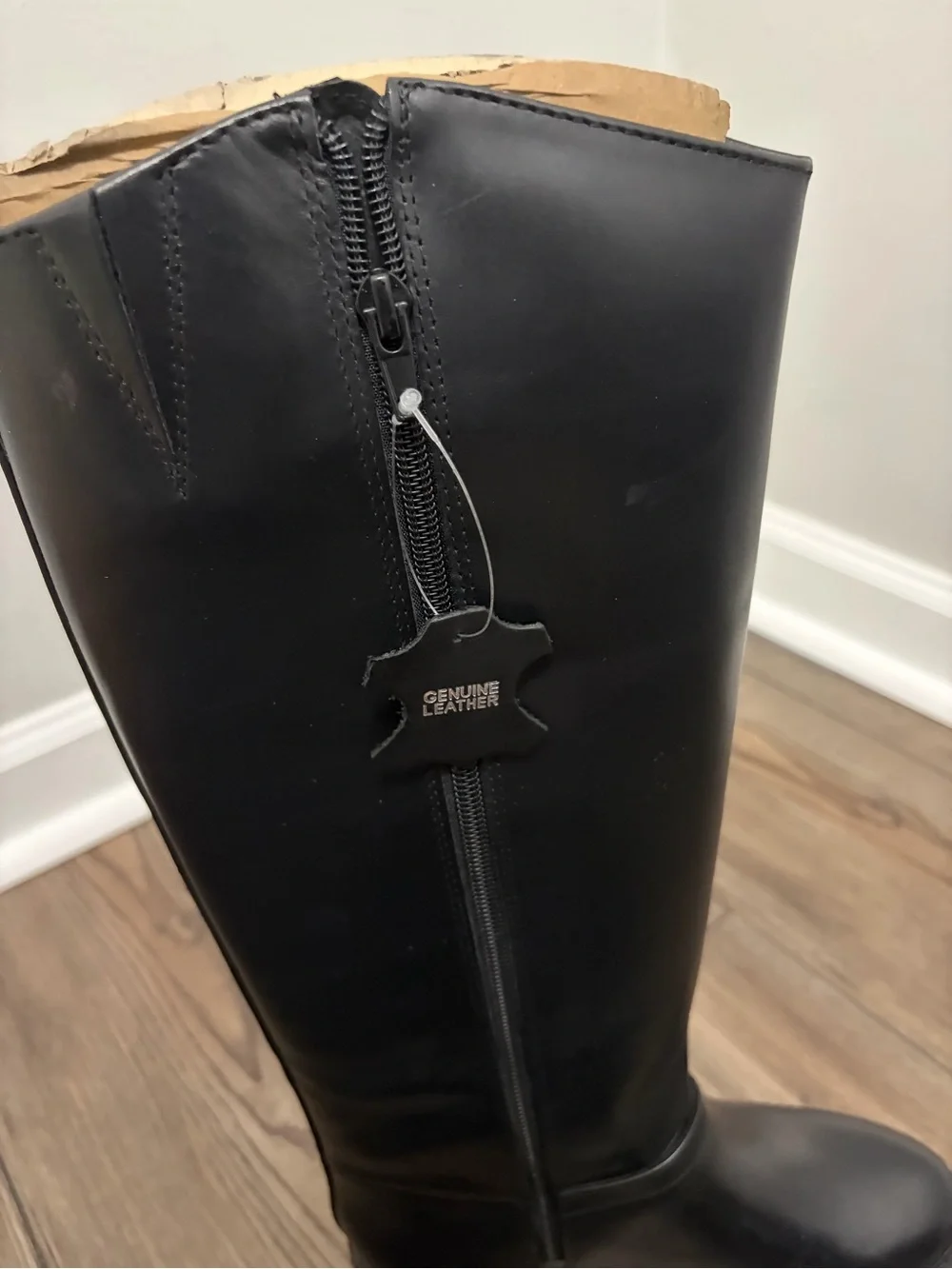 ON 34th timeless black